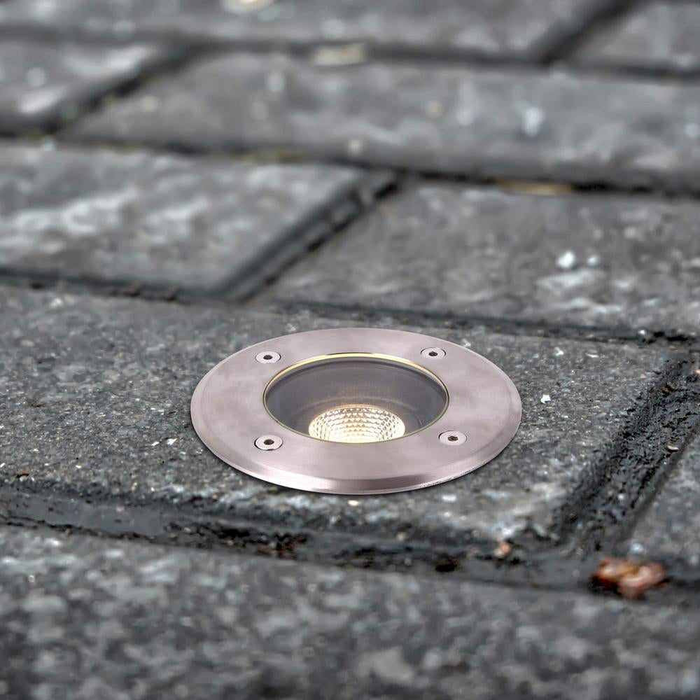 Well Lights - In Ground Pool Lights - Outdoor Lighting