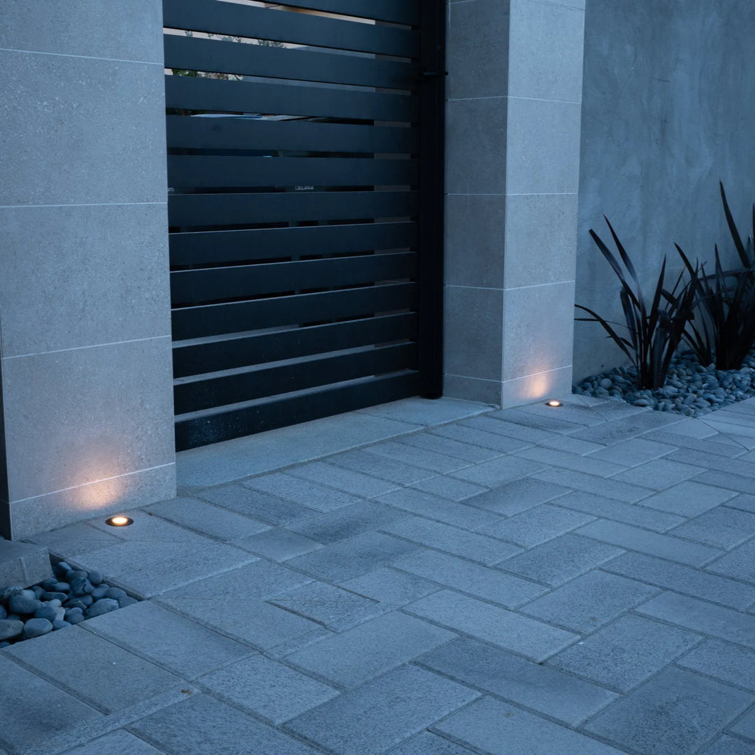 UNBP07 Mortirolo Brass / Stainless Steel In-Ground Well Light Low Voltage Outdoor Lighting