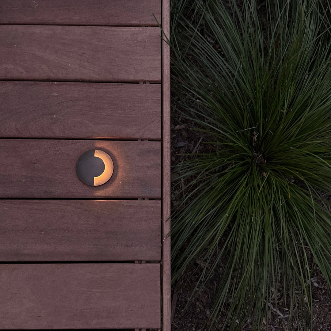 UNBP04 Stel-Path Antique Brass In-Ground Well Light Low Voltage Outdoor Lighting