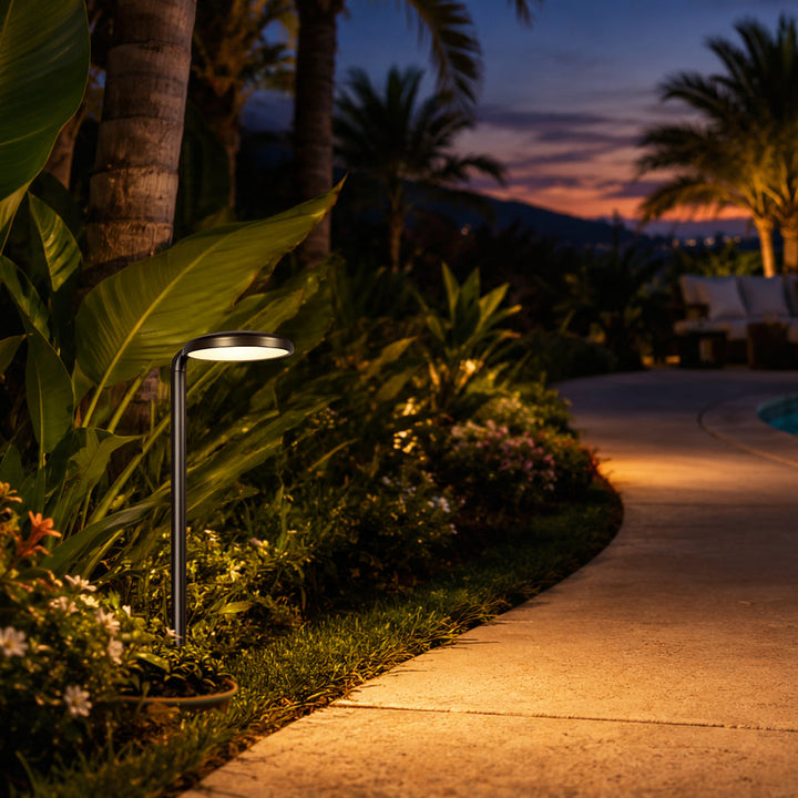 PLB27 4W 3000K  Integrated LED Outdoor Garden Pathway Light | 12V Low Voltage Brass Path Light