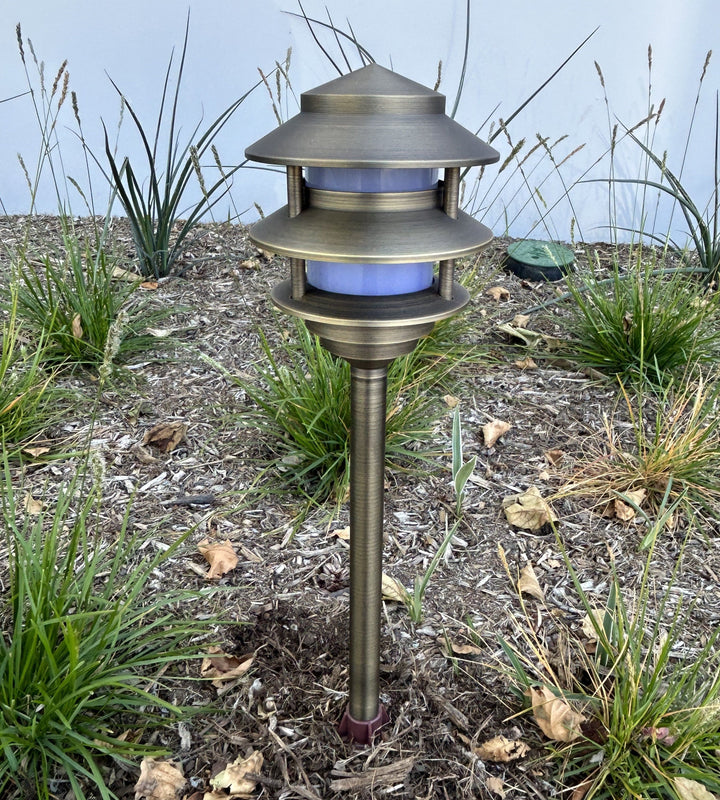 Bougie Solid Cast Brass Pagoda Path & Area Light Antique Bronze Low Voltage Outdoor Lighting