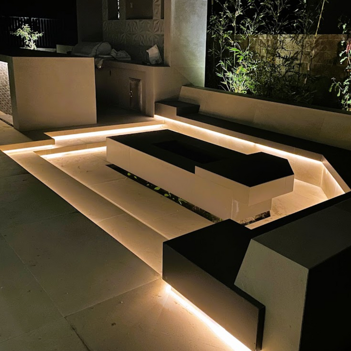 SLD08 Dotless COB Linear LED Strip Light 12V/24V AC 0.75W/ft IP67 10mm Outdoor Rated Dimmable Low Voltage Tape Light